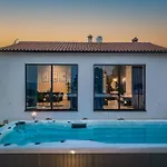 Radola Relaxia By Istrialux *
